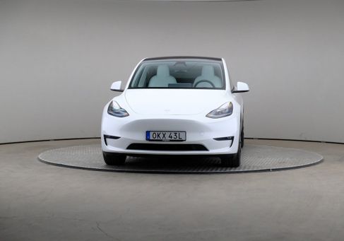 Tesla Model Y, 2024 3