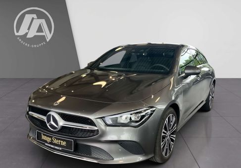 Mercedes-Benz CLA 200, 2023
