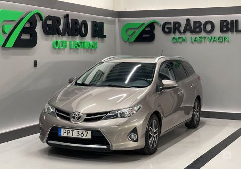 Toyota Auris Touring Sports, 2015