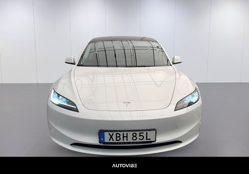 Tesla Model 3, 2024 2