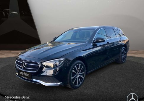Mercedes-Benz E 300, 2022