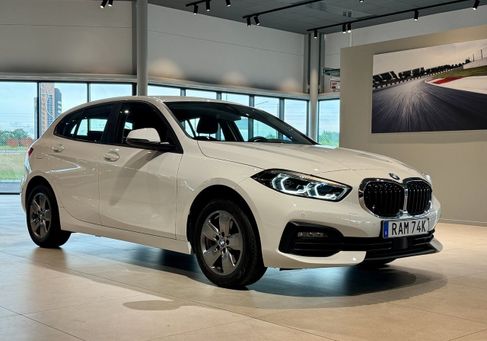 BMW 118, 2023