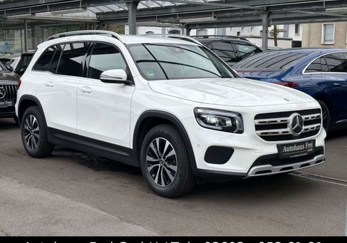 Mercedes-Benz GLB 180, 2023