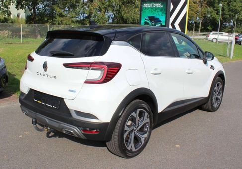Renault Captur, 2022 3