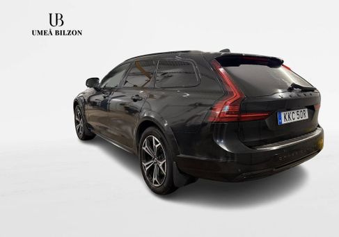 Volvo V90 Cross Country, 2022