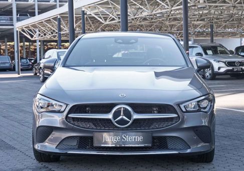 Mercedes-Benz CLA 180, 2023