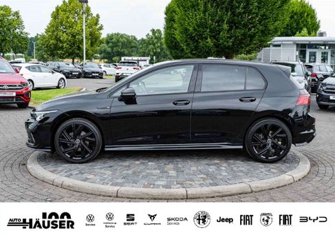 Volkswagen Golf, 2024 3