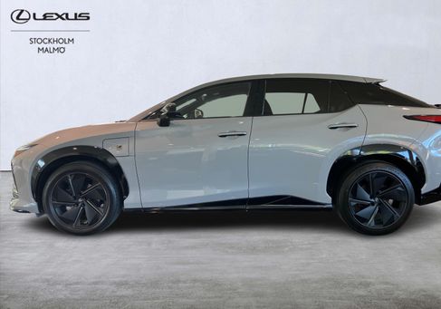Lexus, 2026