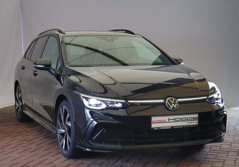 Volkswagen Golf, 2024