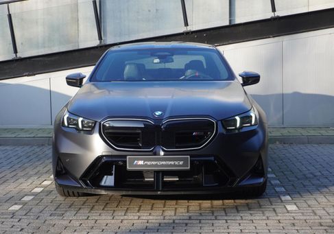 BMW M5, 2026