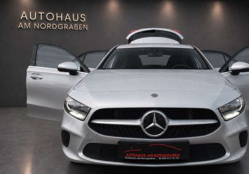 Mercedes-Benz A 180, 2020