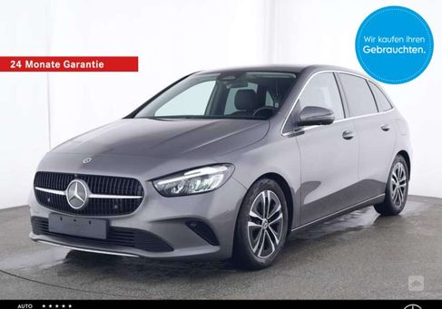 Mercedes-Benz B 200, 2023