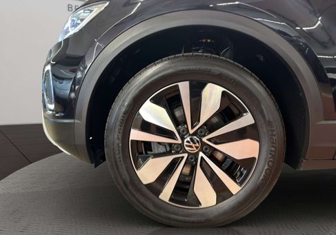 Volkswagen T-Roc, 2025 3