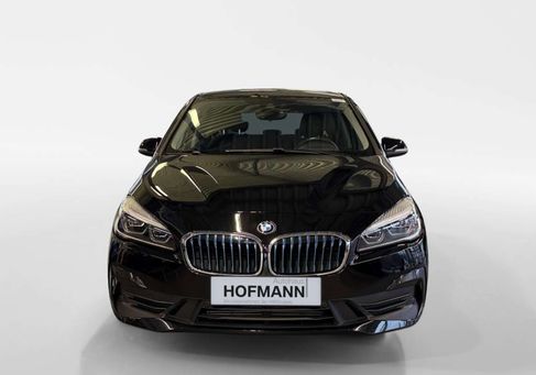 BMW 225, 2019