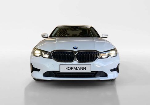 BMW 318, 2021