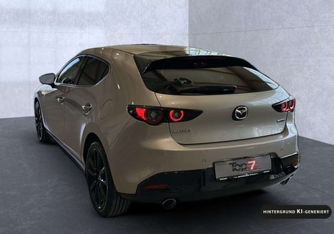Mazda 3, 2023 3
