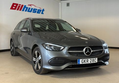 Mercedes-Benz C 300, 2022