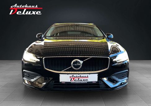 Volvo V60, 2022