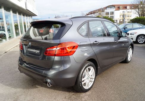 BMW 218, 2018 3
