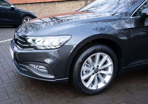 Volkswagen Passat Variant, 2023