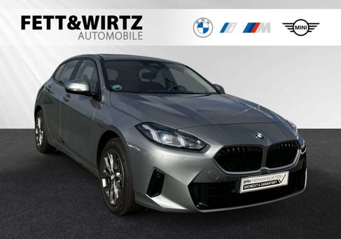 BMW 120, 2024