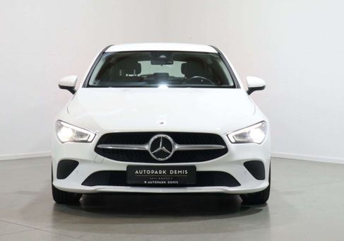 Mercedes-Benz CLA 200, 2020