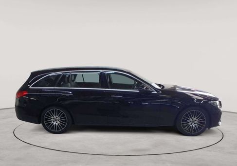 Mercedes-Benz C 220, 2023