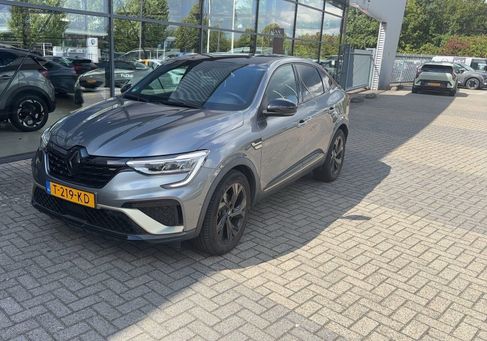 Renault Arkana, 2023 3