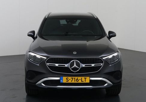 Mercedes-Benz GLC 200, 2023 3