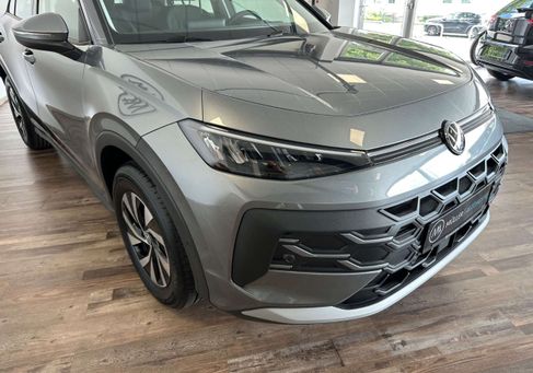 Volkswagen T-Roc, 2026