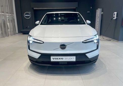 Volvo EX30, 2024