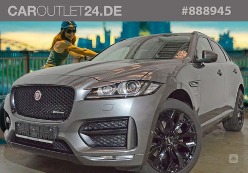 Jaguar F-Pace, 2017