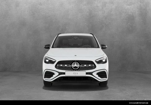 Mercedes-Benz GLA 180, 2024 3