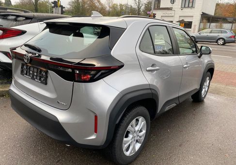 Toyota Yaris, 2024