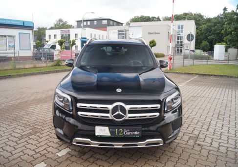 Mercedes-Benz GLB 200, 2022
