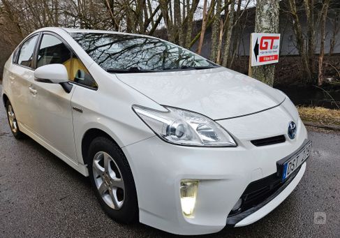 Toyota Prius, 2012