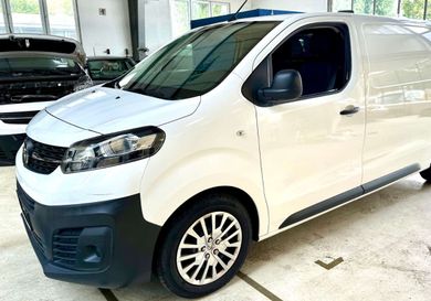 Opel Vivaro, 2021