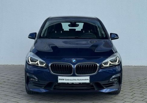 BMW 220, 2019 3