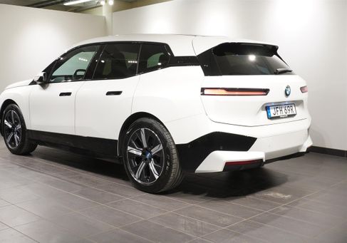 BMW iX, 2023