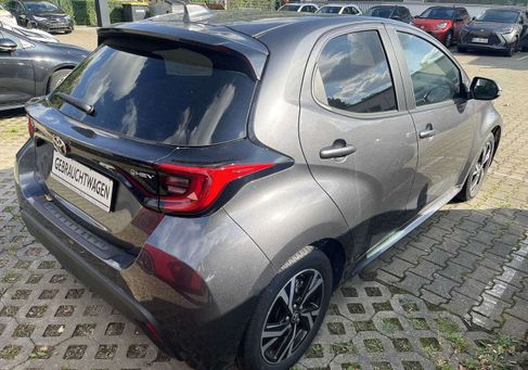 Toyota Yaris, 2024 3