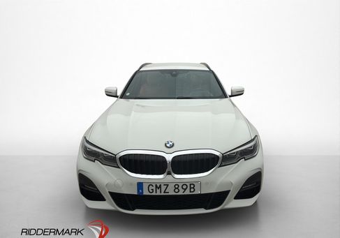 BMW 330, 2021