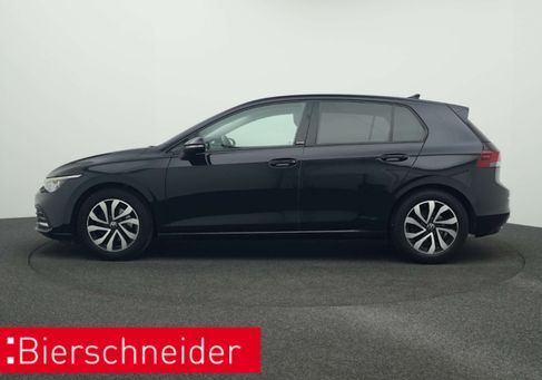 Volkswagen Golf, 2022 3