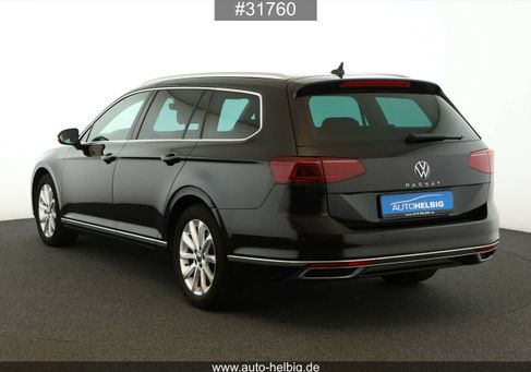 Volkswagen Passat Variant, 2023 3