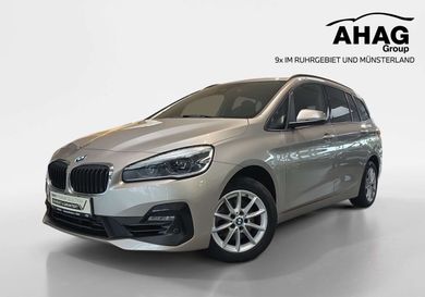 BMW 216, 2021