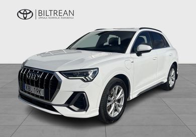 Audi Q3, 2022