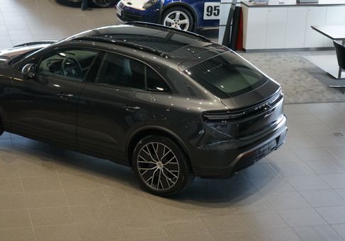Porsche Macan, 2026
