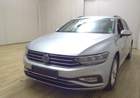 Volkswagen Passat Variant, 2023 2