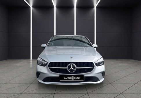 Mercedes-Benz B 200, 2024