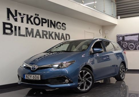 Toyota Auris Touring Sports, 2016