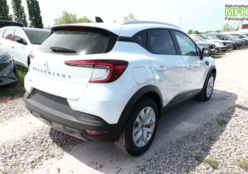 Mitsubishi ASX, 2025